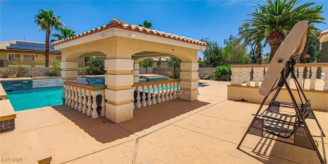 4100 Highland Castle Court, Las Vegas, NV 89129