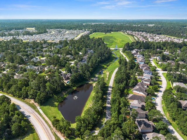 146 S Star Ridge Circle, The Woodlands, TX 77382