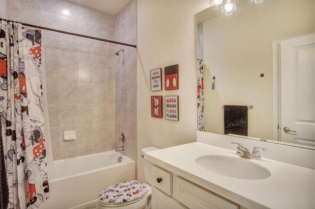 2374 Post St, Street, Palm Springs, FL 33406