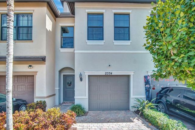 2374 Post St, Street, Palm Springs, FL 33406