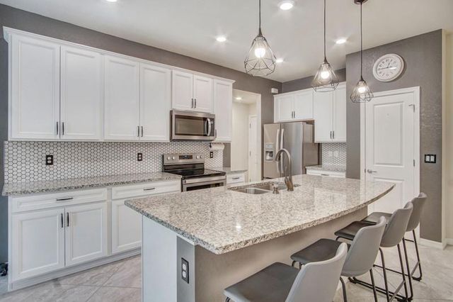 2374 Post St, Street, Palm Springs, FL 33406