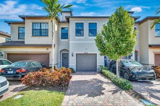 2374 Post St, Street, Palm Springs, FL 33406