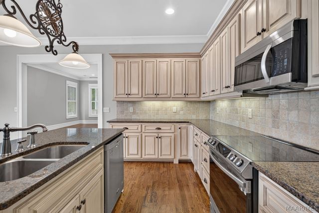 88 Bright Spot Street, Pike Road, AL 36064