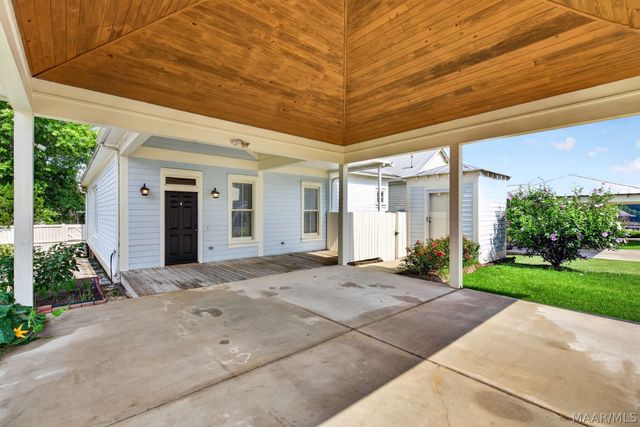 88 Bright Spot Street, Pike Road, AL 36064