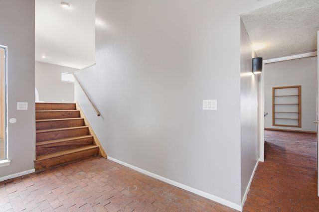 14326 Oakwood Place NE, Albuquerque, NM 87123