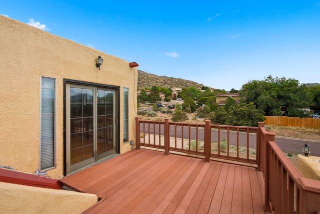 14326 Oakwood Place NE, Albuquerque, NM 87123