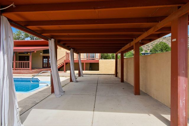 14326 Oakwood Place NE, Albuquerque, NM 87123