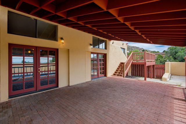 14326 Oakwood Place NE, Albuquerque, NM 87123