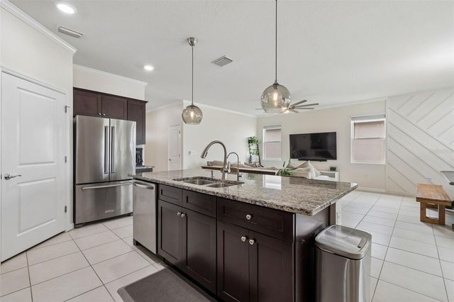 1135 PIPESTONE PLACE, Wesley Chapel, FL 33543