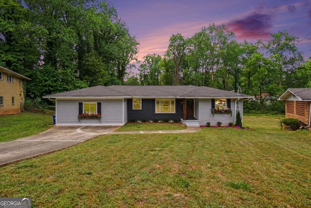 3152 Columbia Woods Drive, Decatur, GA 30032