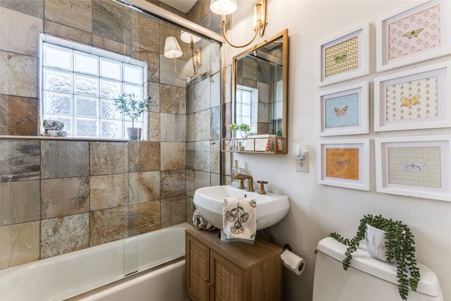 6338 Llano Avenue, Dallas, TX 75214