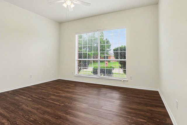 2521 Ash Creek, Mesquite, TX 75181