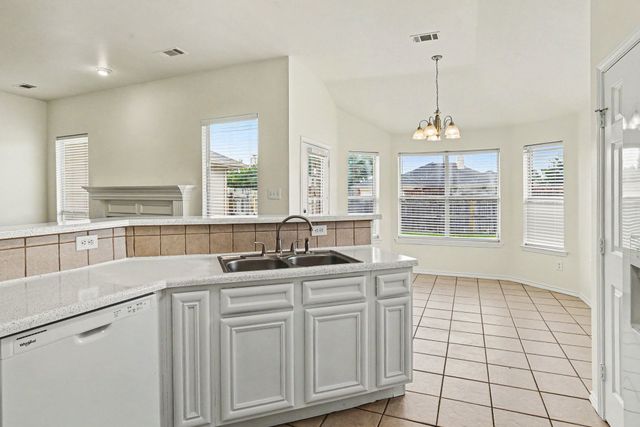 2521 Ash Creek, Mesquite, TX 75181
