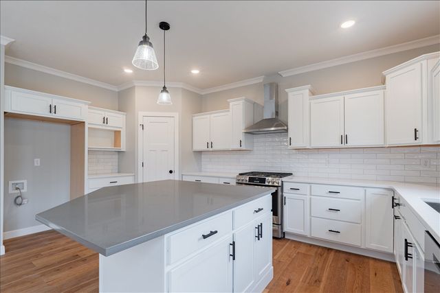 5206 Finlen Lane, Bloomington, IL 61705