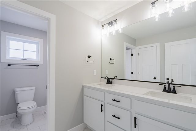 5206 Finlen Lane, Bloomington, IL 61705