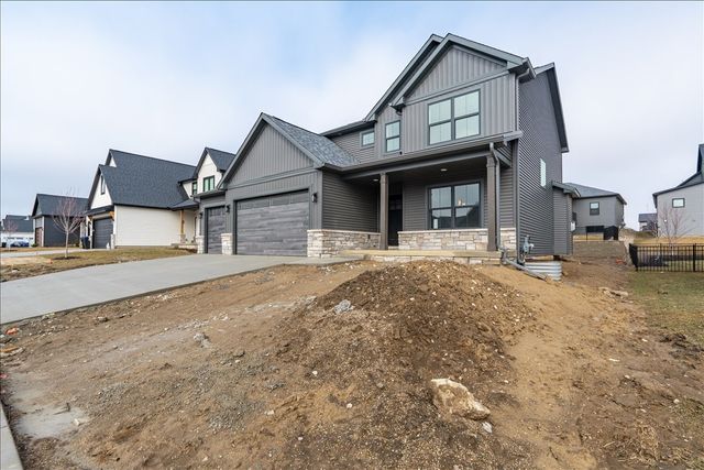 5206 Finlen Lane, Bloomington, IL 61705