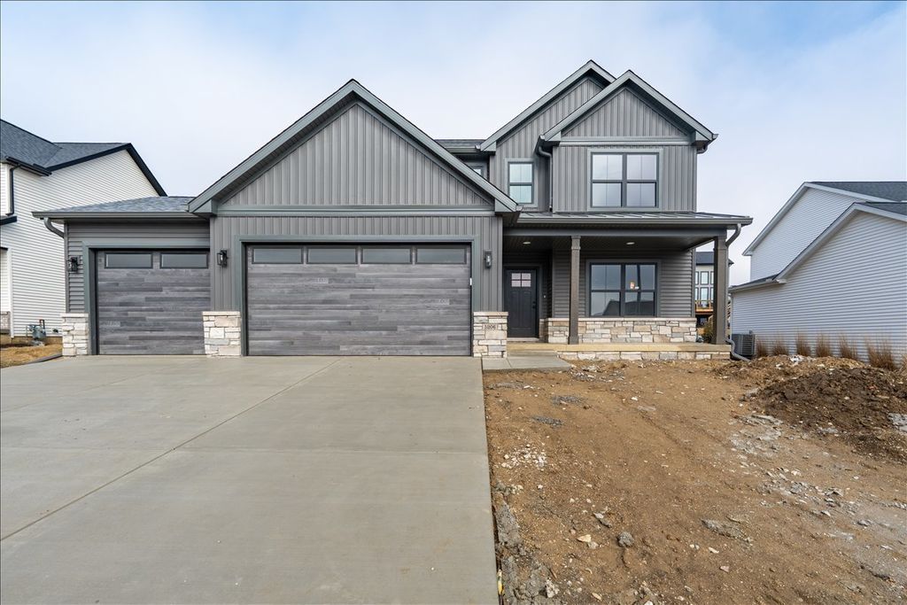 5206 Finlen Lane, Bloomington, IL 61705