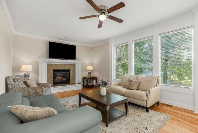 1915 W Ferrel Drive, Olathe, KS 66061