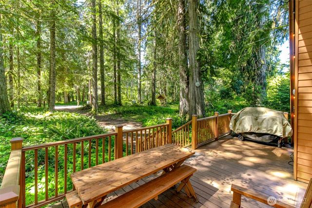38115 564th ST CT E, Ashford, WA 98304