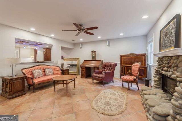 1240 Beech Haven Road NE, Atlanta, GA 30324