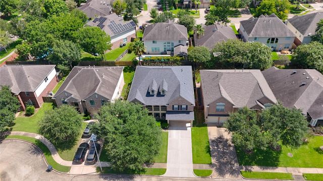 8111 Summer Wind Court, Sugar Land, TX 77479