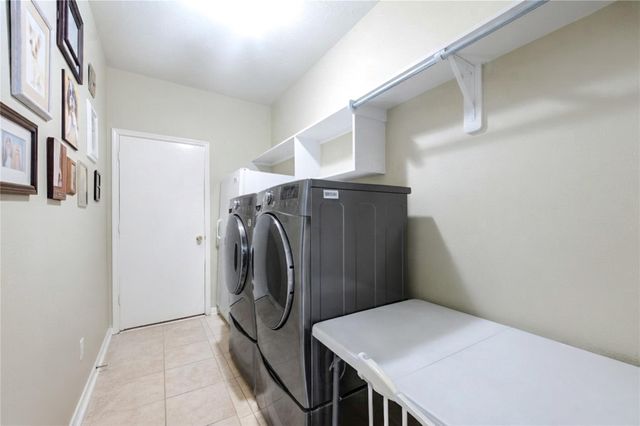 8111 Summer Wind Court, Sugar Land, TX 77479