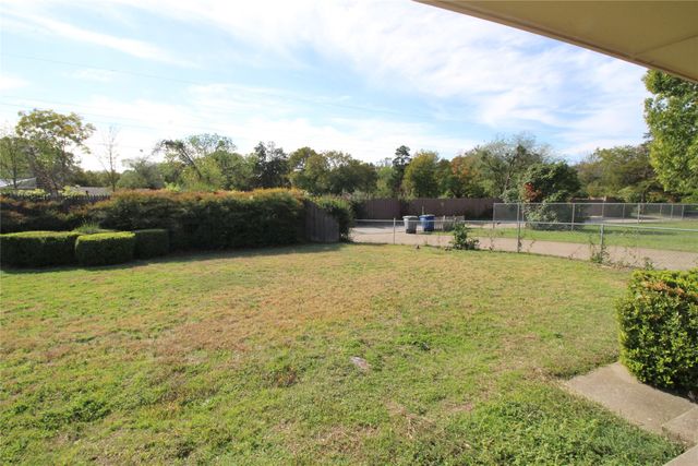 4219 Oak Arbor Drive, Dallas, TX 75233