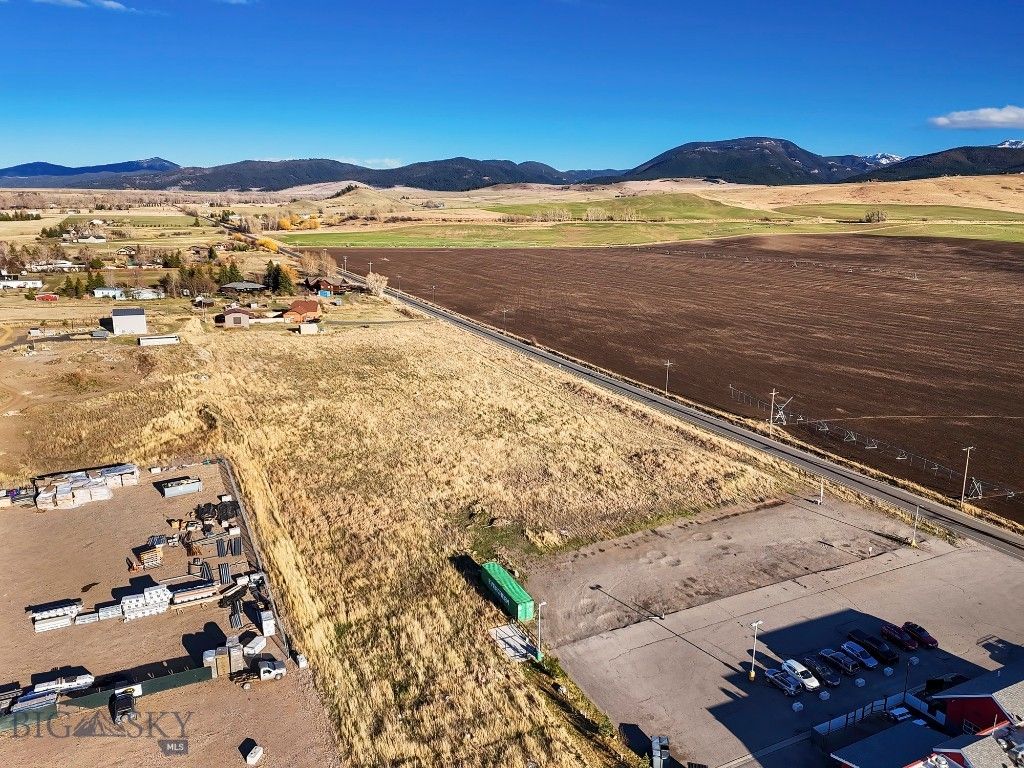 TBD S Cottonwood Road, Gallatin Gateway, MT 59730 photo 5