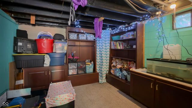 5121 Rosslyn Avenue, Indianapolis, IN 46205