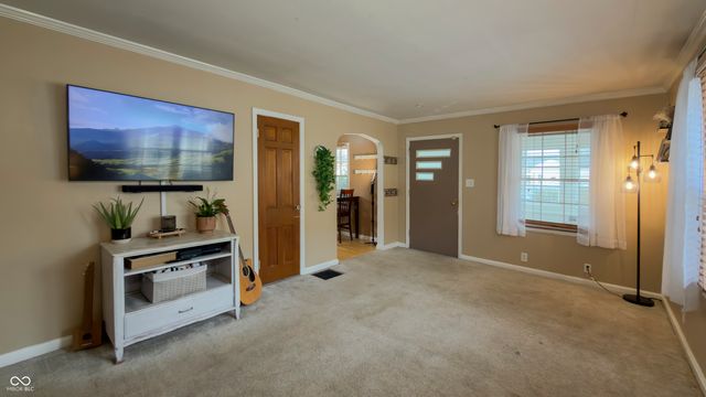 5121 Rosslyn Avenue, Indianapolis, IN 46205