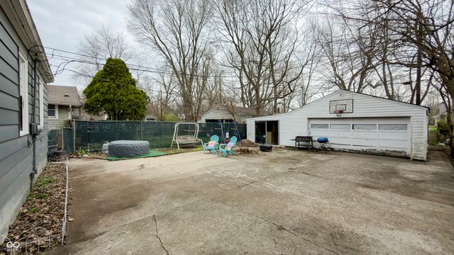 5121 Rosslyn Avenue, Indianapolis, IN 46205