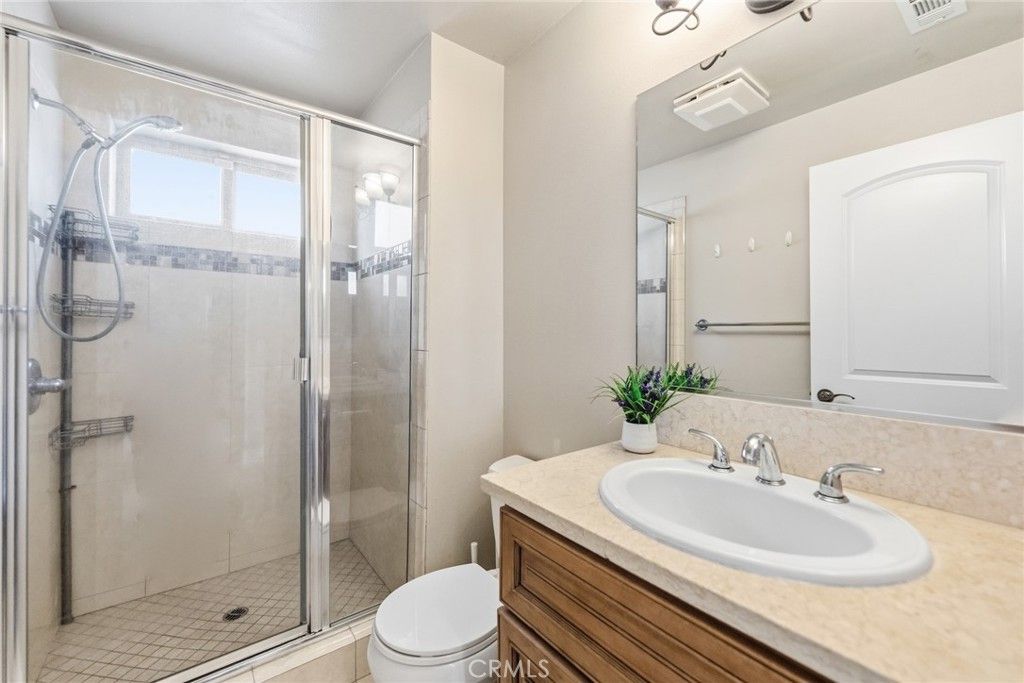 Image 10 of property listing at 4825 Arden Dr, Temple City, CA 91780