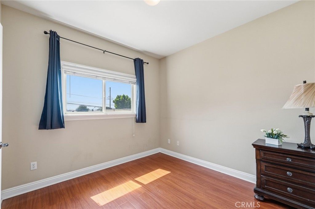 Image 16 of property listing at 4825 Arden Dr, Temple City, CA 91780