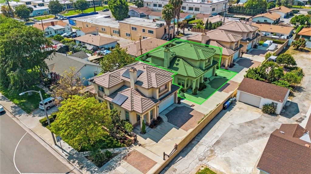 Image 24 of property listing at 4825 Arden Dr, Temple City, CA 91780