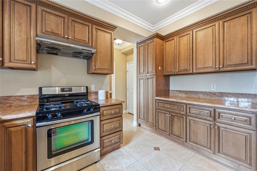Image 7 of property listing at 4825 Arden Dr, Temple City, CA 91780