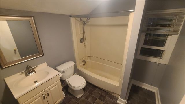 413 Atwells Avenue 3, Providence, RI 02909