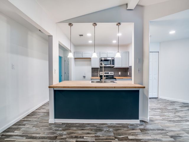 3906 Westview Drive, Rowlett, TX 75088