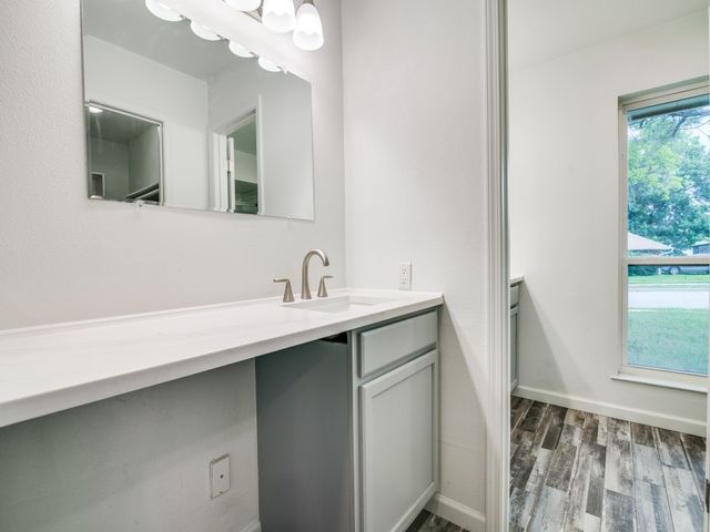 3906 Westview Drive, Rowlett, TX 75088