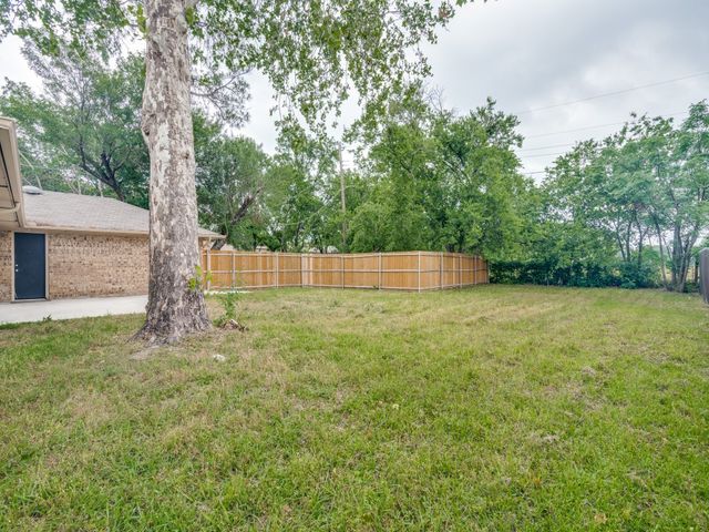 3906 Westview Drive, Rowlett, TX 75088