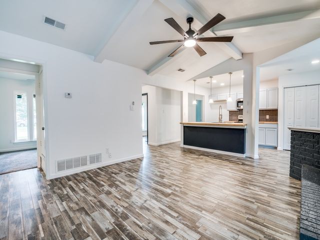 3906 Westview Drive, Rowlett, TX 75088