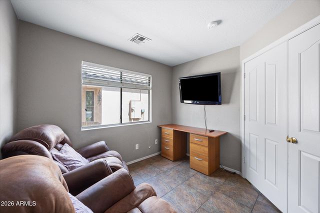 30379 N CORAL BEAN Drive, San Tan Valley, AZ 85143