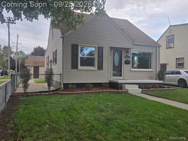 486 Lincoln Avenue, Lincoln Park, MI 48146