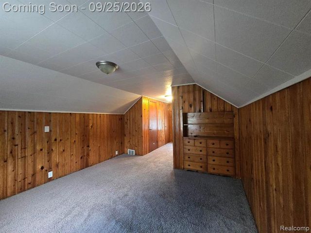 486 Lincoln Avenue, Lincoln Park, MI 48146