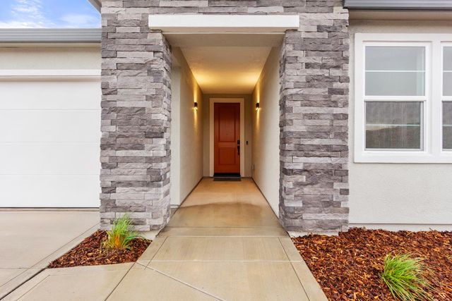 4156 Aura Way, Rancho Cordova, CA 95742