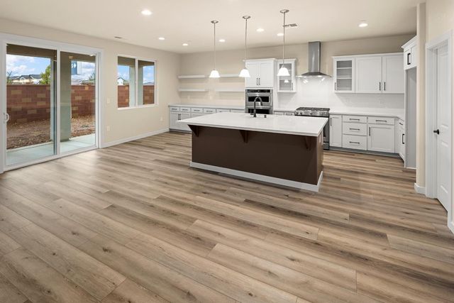 4156 Aura Way, Rancho Cordova, CA 95742