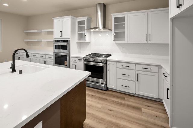 4156 Aura Way, Rancho Cordova, CA 95742