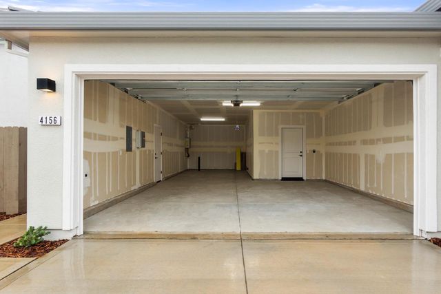 4156 Aura Way, Rancho Cordova, CA 95742