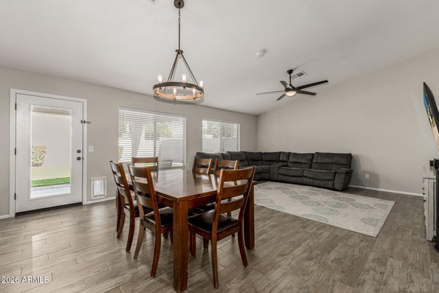 8738 E POSADA Avenue, Mesa, AZ 85212