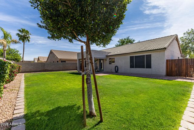 8738 E POSADA Avenue, Mesa, AZ 85212