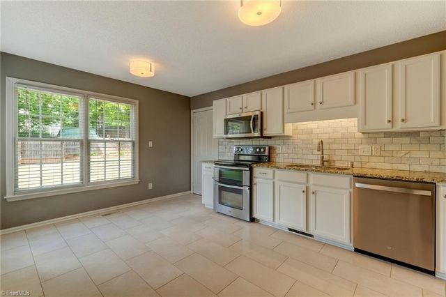 405 Ashton Circle, Eden, NC 27288